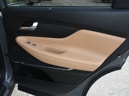 Used 2023 Hyundai Santa Fe Calligraphy image 21