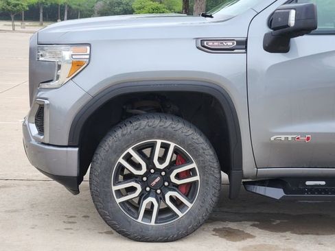 Used 2019 GMC Sierra 1500 AT4 w/ Technology Package image 8