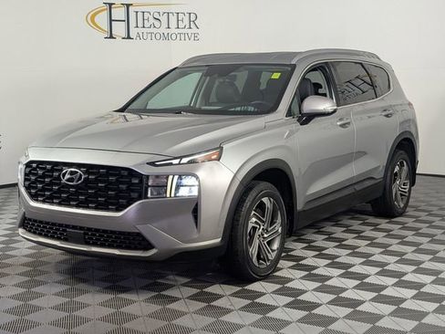 Used 2023 Hyundai Santa Fe SEL w/ Cargo Package image 4