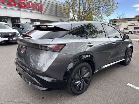 Certified 2023 Nissan Ariya AWD image 9