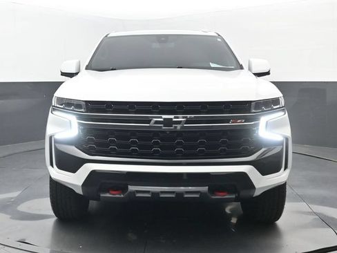 Used 2022 Chevrolet Tahoe Z71 w/ Luxury Package AWD/4WD image 22