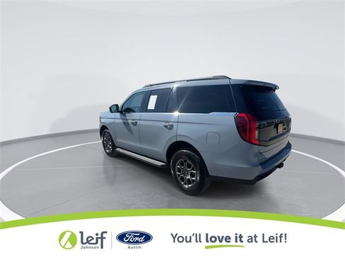Used 2025 Ford Expedition Active image 8