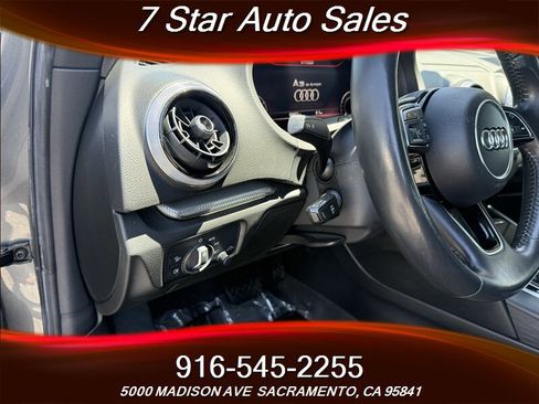 Used 2017 Audi A3 e-tron Premium Plus w/ Technology Package FWD image 8