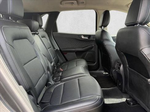 Used 2020 Ford Escape Titanium FWD image 16