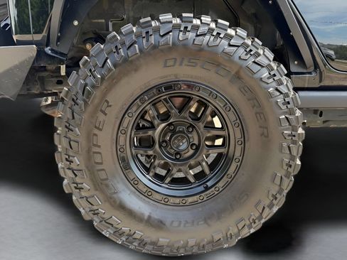 Used 2021 Jeep Wrangler Unlimited Rubicon AWD/4WD image 41