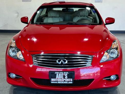 Used 2011 INFINITI G37 Limited Edition w/ Premium Pkg image 3