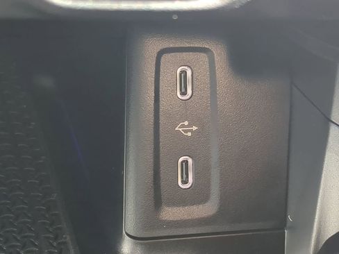 Certified 2025 Mercedes-Benz GLC 350e 4MATIC image 10