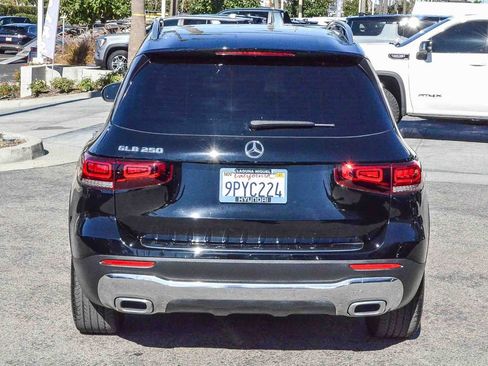 Used 2021 Mercedes-Benz GLB 250 GLB 250 image 5