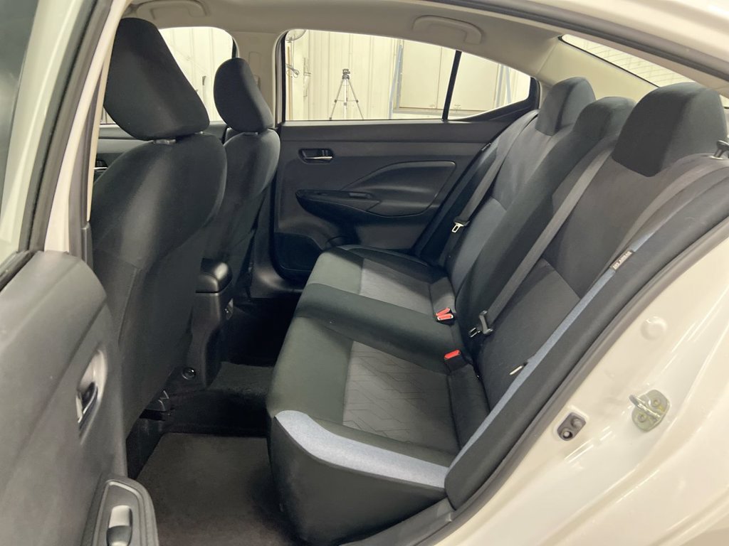 Used 2024 Nissan Versa SV FWD image 21