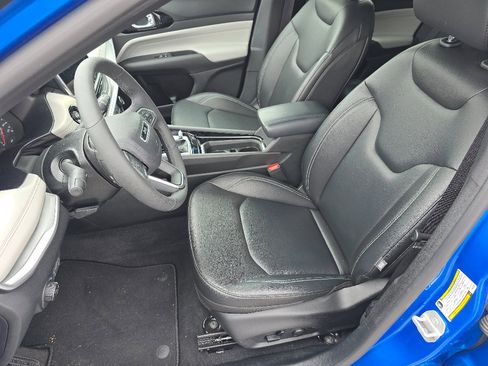 Used 2025 Jeep Compass Limited AWD/4WD image 19