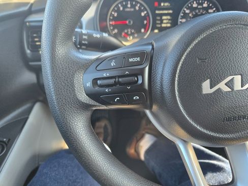 Used 2023 Kia Rio S w/ Technology Package image 13