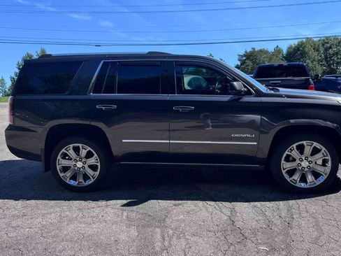 Used 2018 GMC Yukon Denali w/ Denali Ultimate Package AWD/4WD image 4