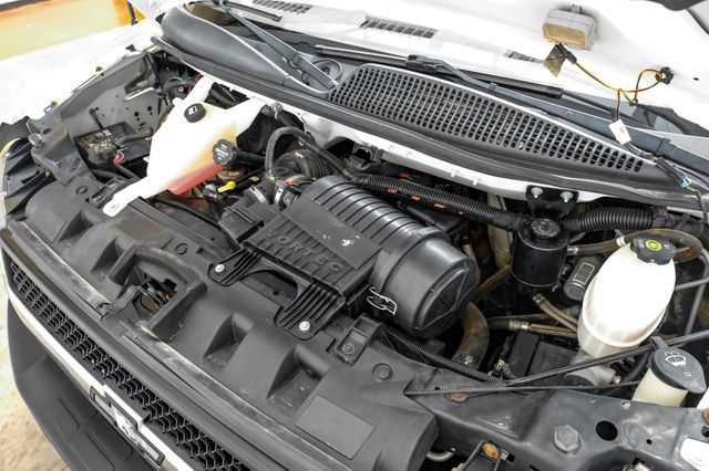 Used 2018 Chevrolet Express 2500 LT w/ LT Preferred Equipment Group RWD image 39
