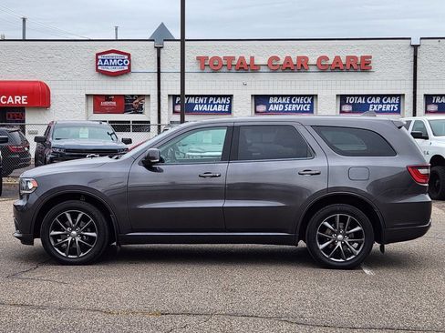 Used 2018 Dodge Durango GT AWD/4WD image 2