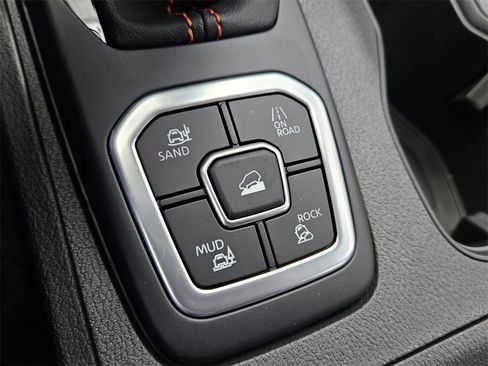 New 2026 Nissan Frontier PRO-4X image 22