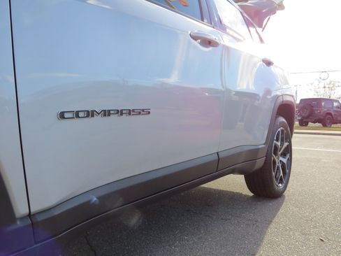 New 2026 Jeep Compass Limited w/ Sun, Sound & Navigation Group image 14