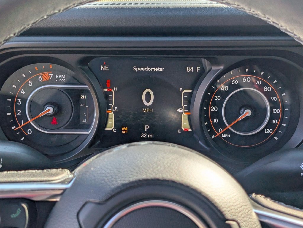 New 2026 Jeep Wrangler Unlimited Sahara AWD/4WD image 16