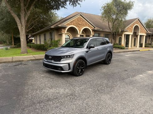 Used 2021 Kia Sorento SX AWD/4WD image 6