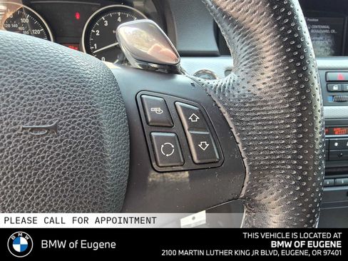 Used 2010 BMW 328i Convertible RWD image 27