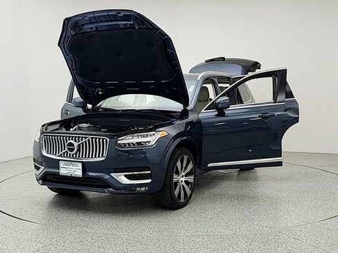 Used 2022 Volvo XC90 T6 Inscription AWD/4WD image 9