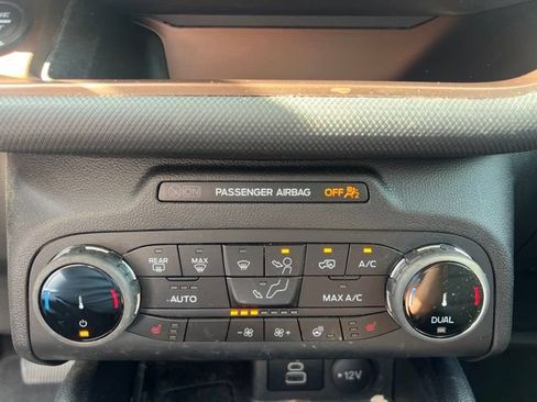 Used 2024 Ford Bronco Sport Outer Banks w/ Tech Package AWD/4WD image 30