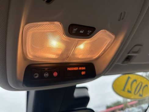 Used 2021 Buick Encore GX Preferred w/ Sport Touring Package image 24