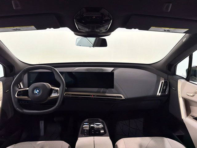 Certified 2024 BMW iX xDrive50 w/ Sport Package AWD/4WD image 27