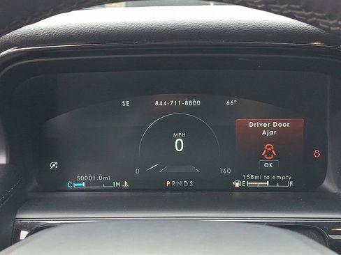 Used 2022 Lincoln Nautilus Reserve w/ Monochromatic Package image 22