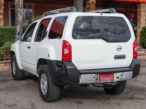 Used 2015 Nissan Xterra X image 6