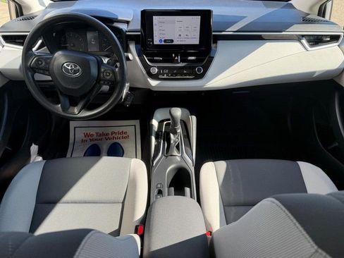 Used 2023 Toyota Corolla LE FWD image 13