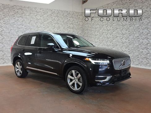 Used 2024 Volvo XC90 B5 Core image 1