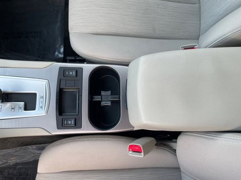 Used 2014 Subaru Outback 2.5i Premium w/ Moonroof Package & Eyesight image 28