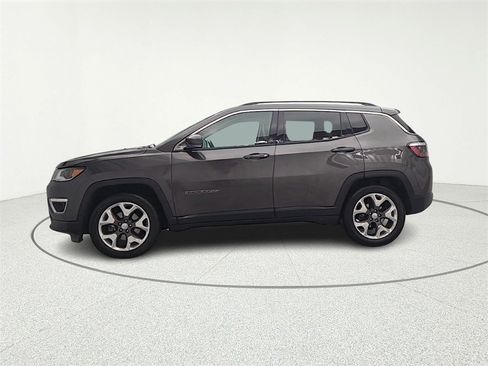 Used 2018 Jeep Compass Limited w/ Navigation Group image 4
