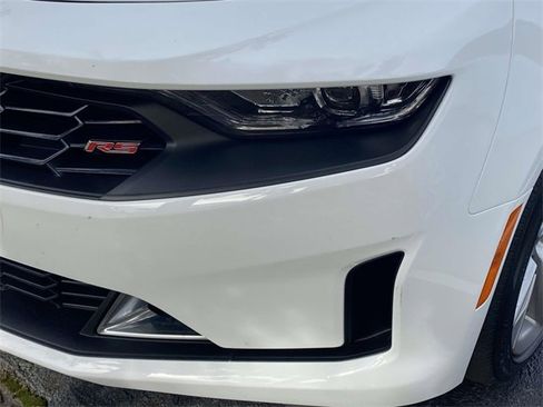 Used 2020 Chevrolet Camaro LT w/ RS Package image 5