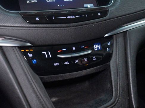 Used 2018 Cadillac XT5 Premium Luxury w/ Driver Assist Package image 49