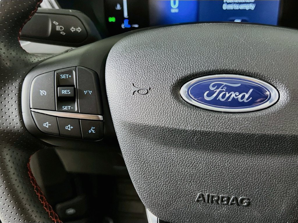 Used 2023 Ford Escape ST-Line w/ Equipment Group 301A FWD image 16