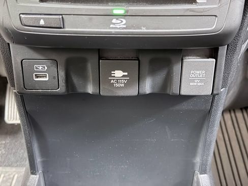 Used 2023 Honda Odyssey Elite image 54