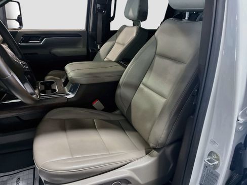 Used 2024 GMC Sierra 2500 SLT w/ SLT Premium Package AWD/4WD image 22