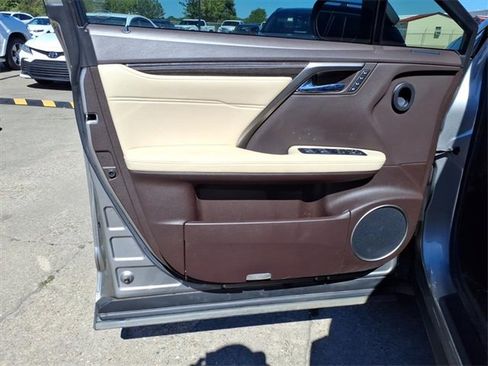 Used 2019 Lexus RX 350L 350L image 20