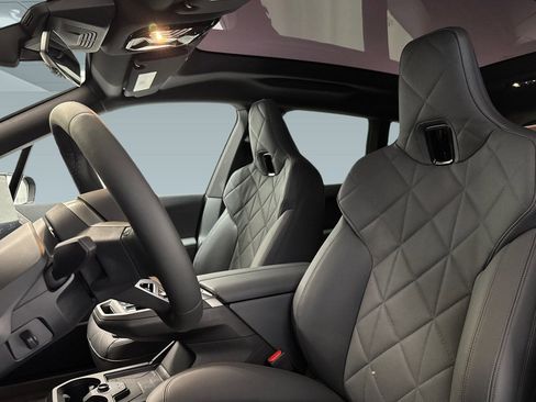 New 2026 BMW iX xDrive60 w/ M Sport Package image 13