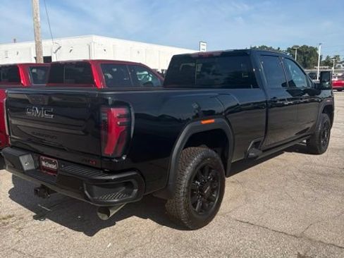 New 2026 GMC Sierra 3500 AT4 w/ AT4 Premium Plus Package AWD/4WD image 4
