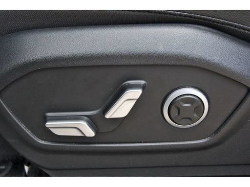 Certified 2024 Hyundai Santa Fe Limited FWD image 31