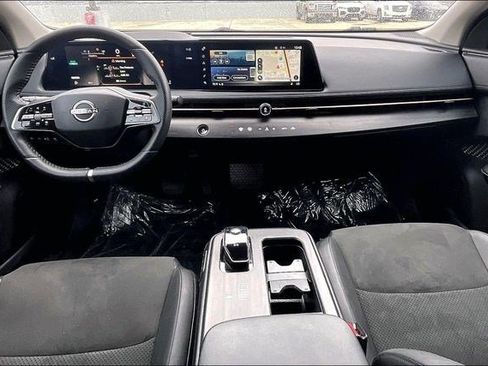 Used 2023 Nissan Ariya AWD image 19