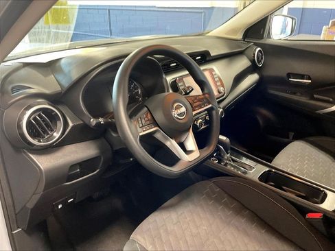 Used 2024 Nissan Kicks SV FWD image 8