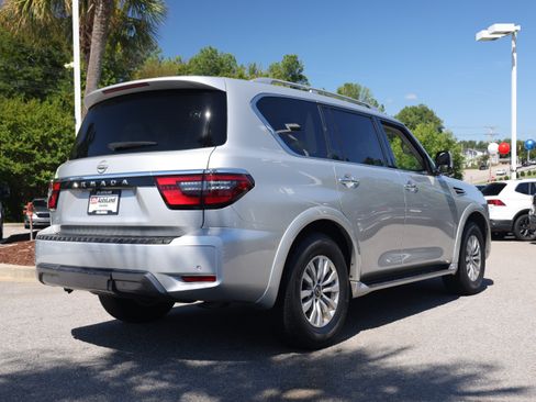 Used 2024 Nissan Armada SV RWD image 5