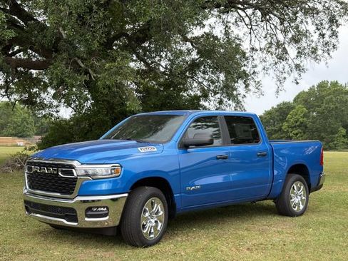 New 2026 RAM 1500 Big Horn w/ Trailer Tow Group II AWD/4WD image 18