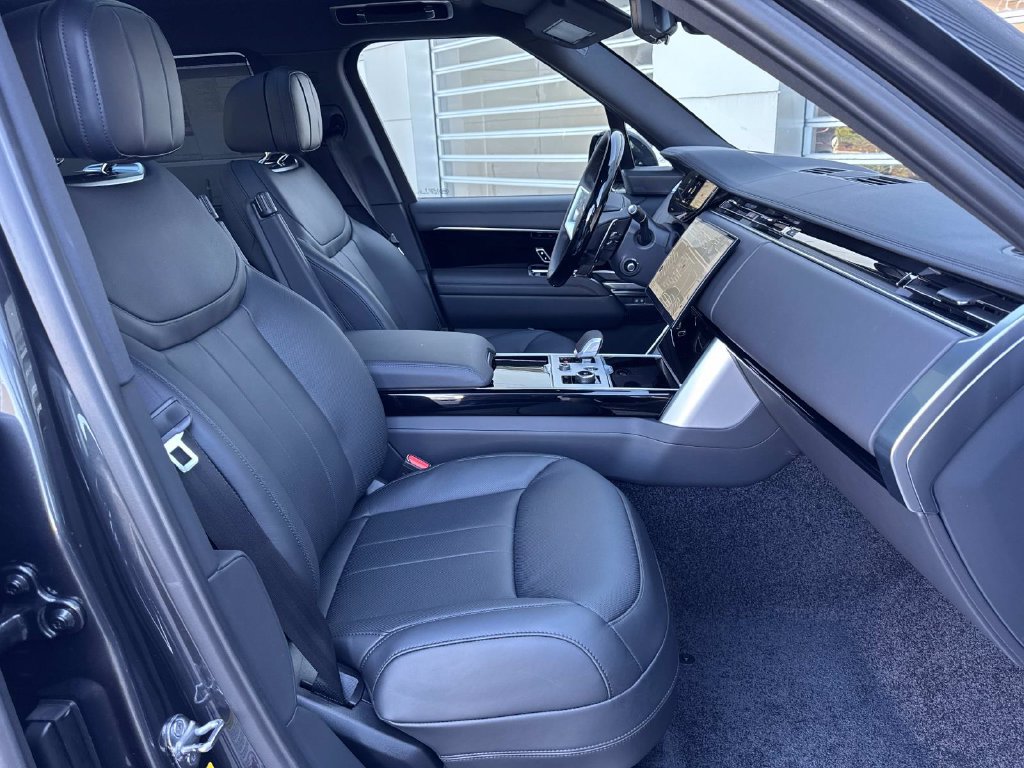 New 2027 Land Rover Range Rover SE AWD/4WD image 9