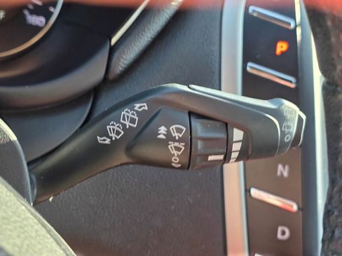 Used 2019 Lincoln MKC Premiere FWD image 22