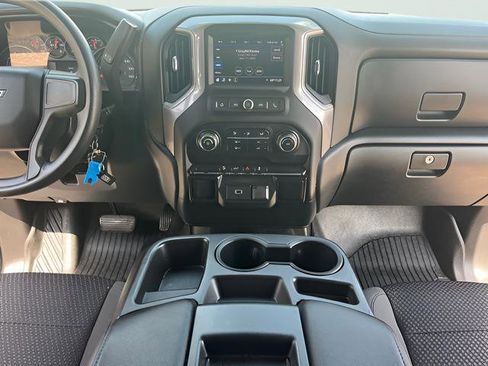 Used 2020 Chevrolet Silverado 1500 Custom Trail Boss w/ Custom Convenience Package image 23