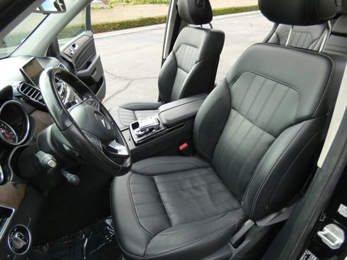 Used 2016 Mercedes-Benz GLE 350 w/ Premium Package image 53